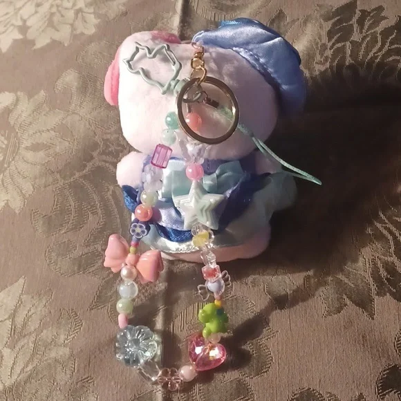 Hello Kitty All Dressed Up 👗 - Picture 7 of 10